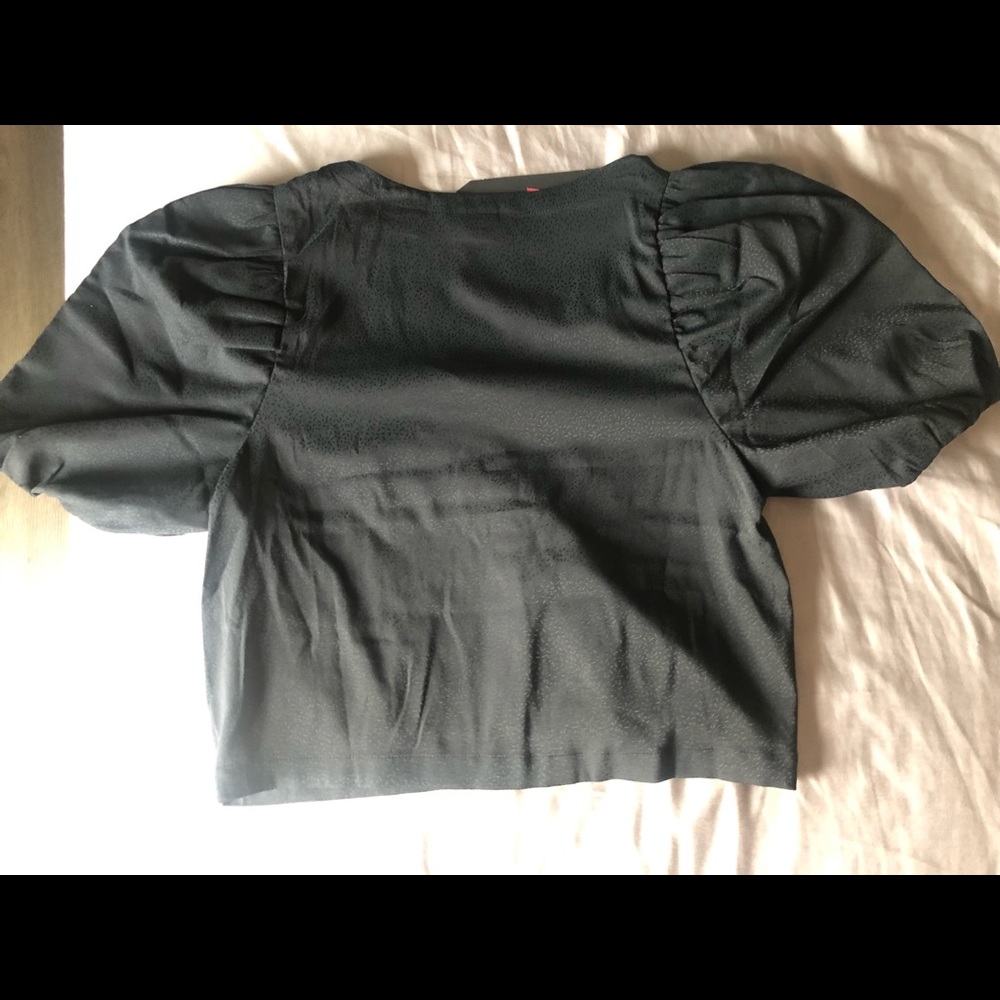 Levis black top - Picture 5 of 6